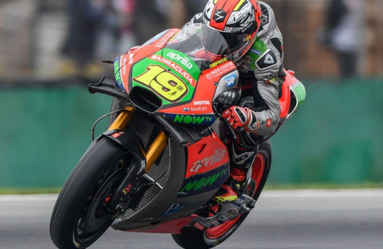 Aprilia Tackles The Iconic Silverstone‬ Track